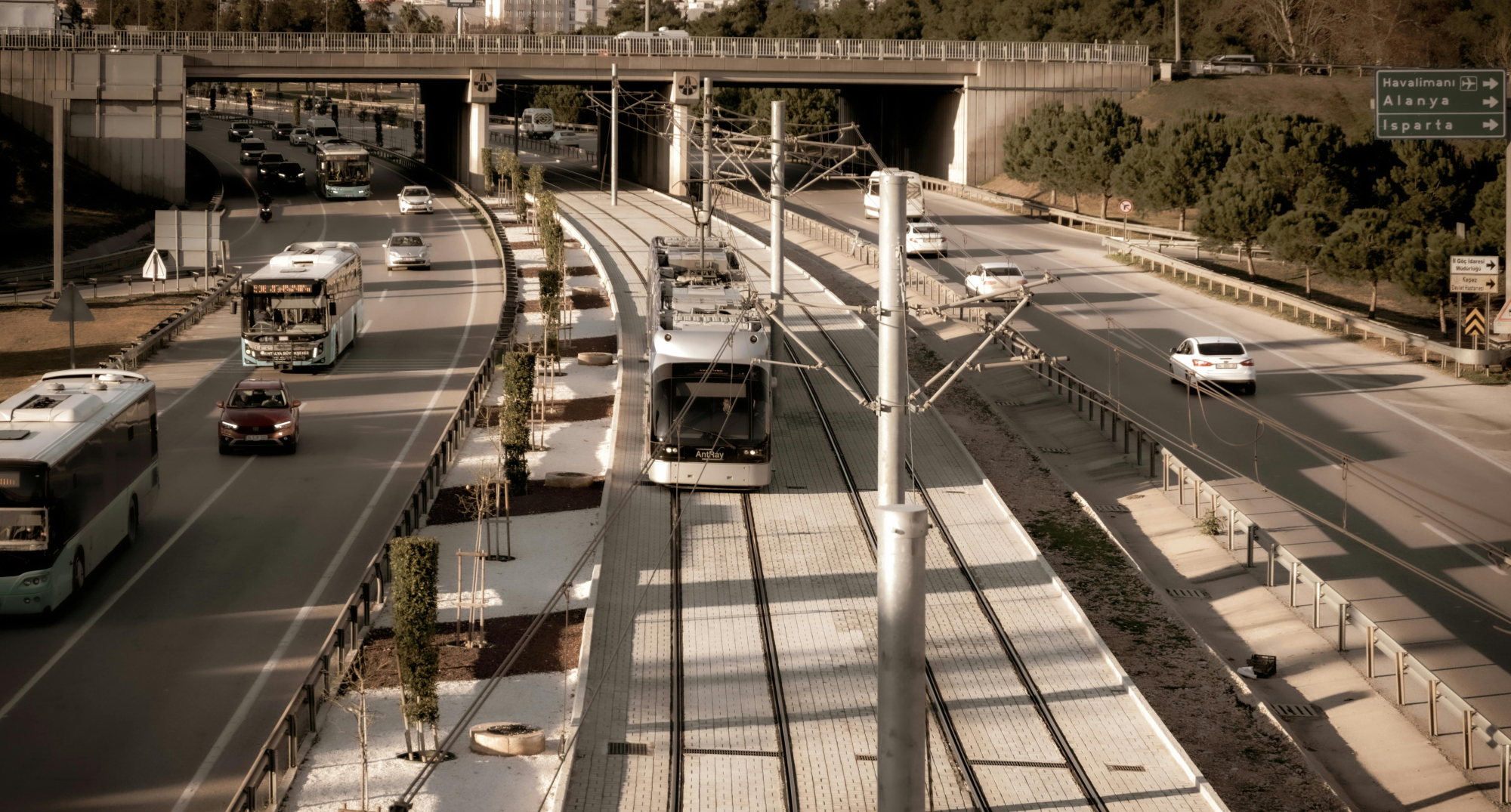 Anketa o zadovoljstvu z javnim potniškim prometom v Zasavju