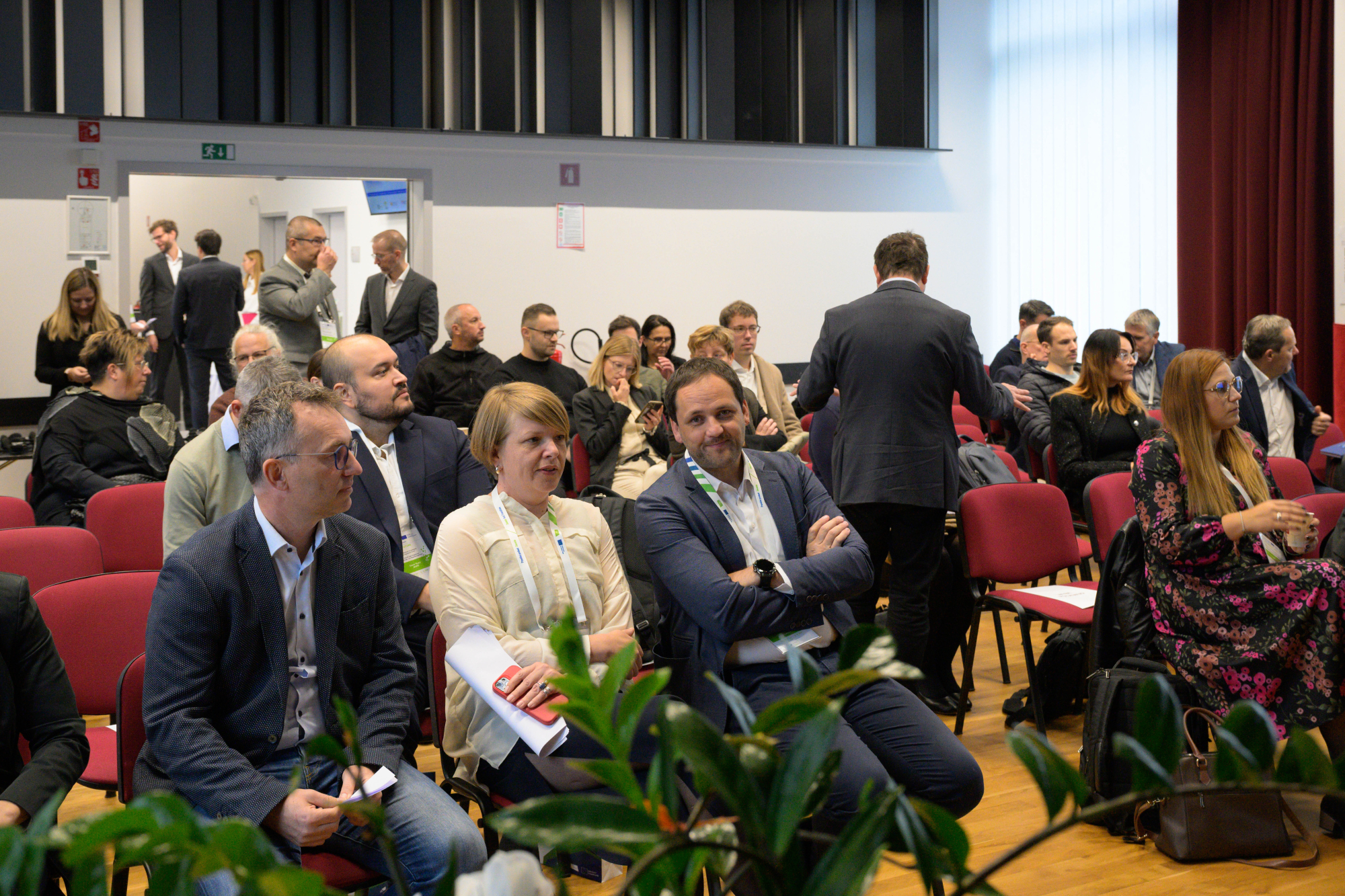 Zakonodajno-regulatorni forum o vodikovih tehnologijah v Zasavju uspešno povezal strokovnjake in odločevalce